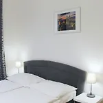 Modern apartment Michalska 6